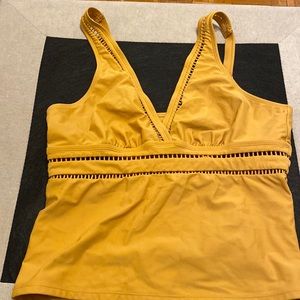 Yellow bathing suit top (L)